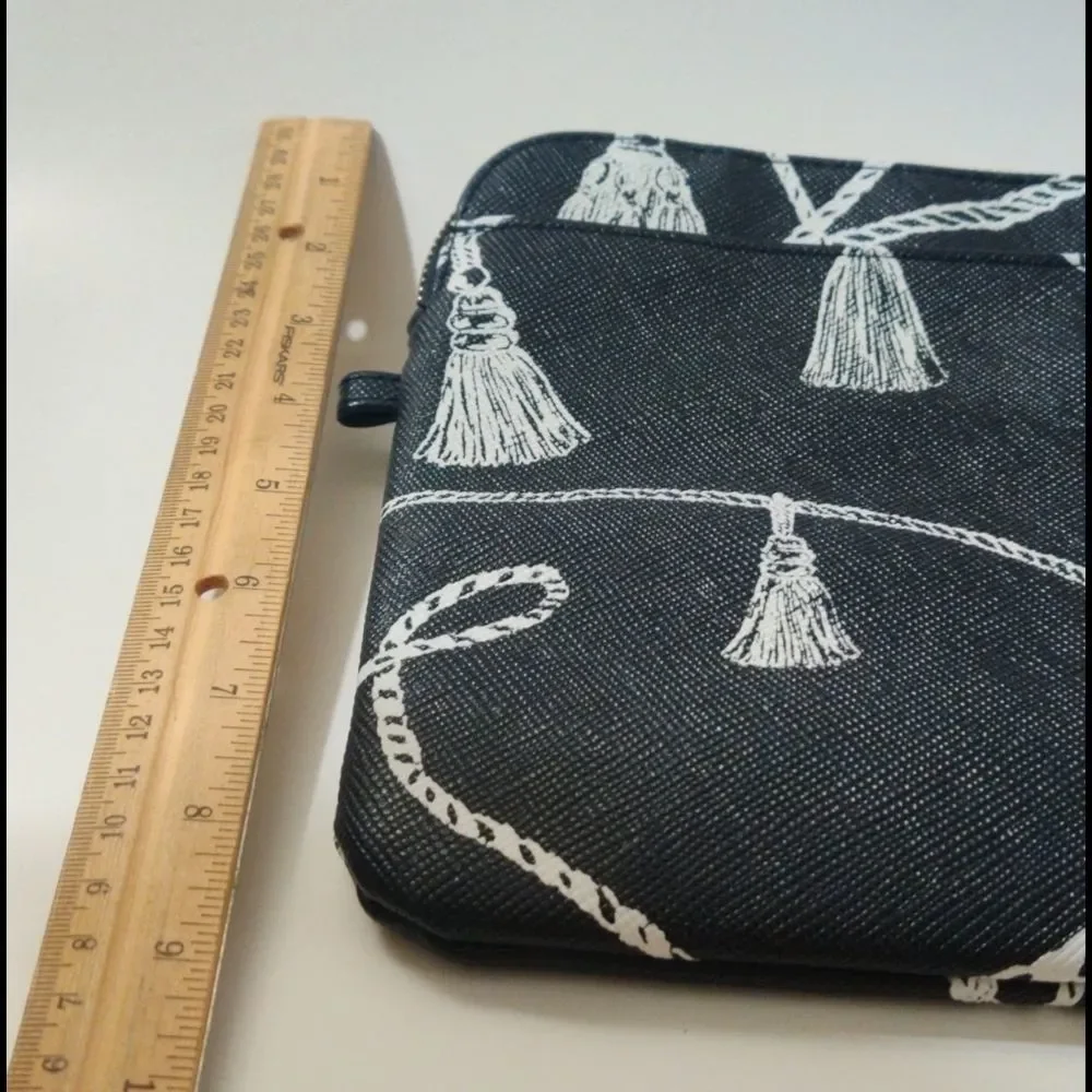 Chico Printed Tassel Tech‎ Case